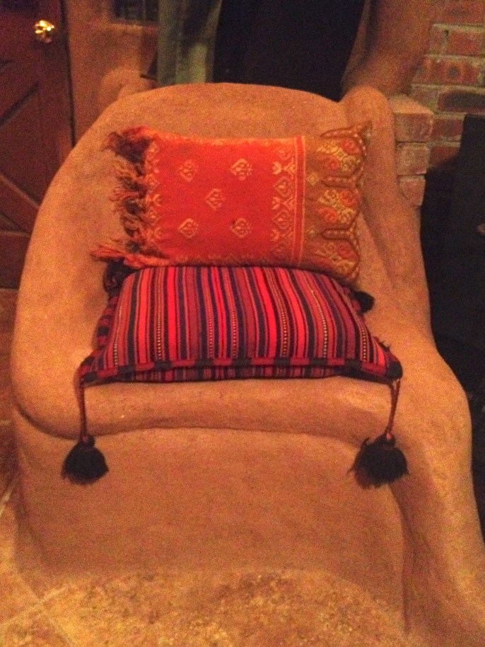sculpture chair w pillows.jpg